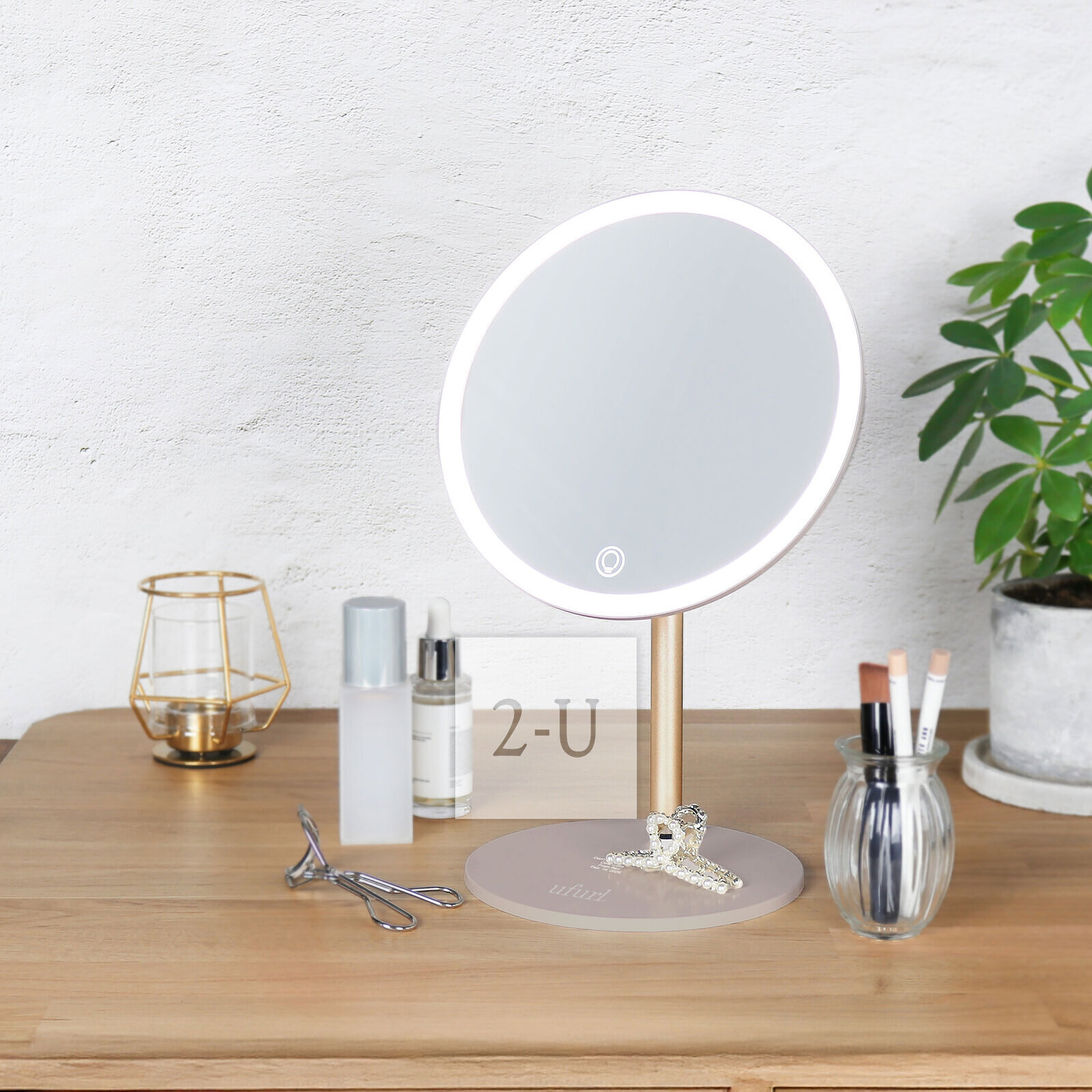 照照镜子，笑颜逐开