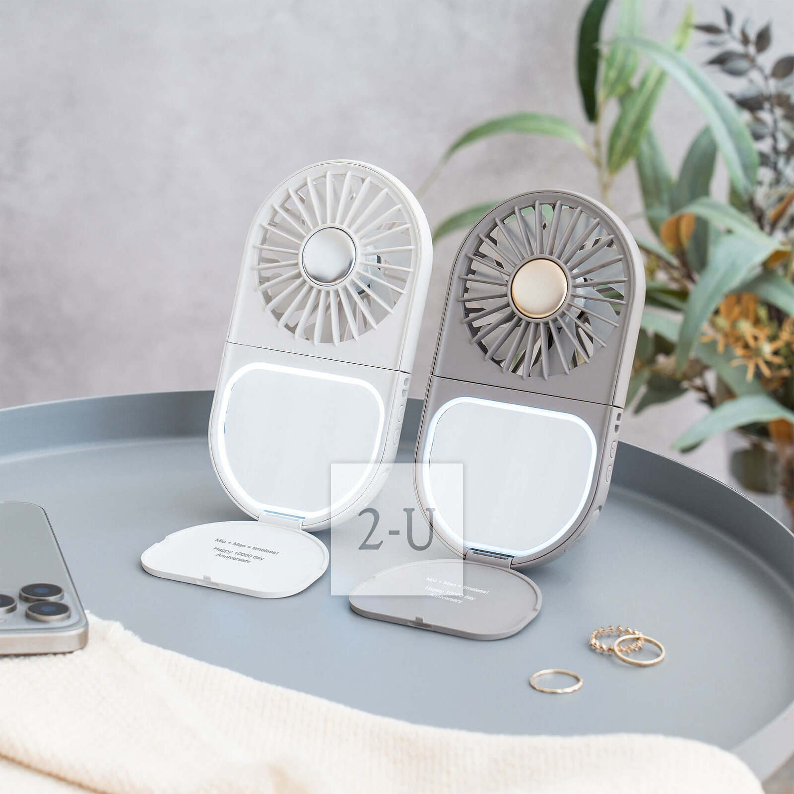 致同窗挚友：用专属定制的同款好物，定格纪念时刻！