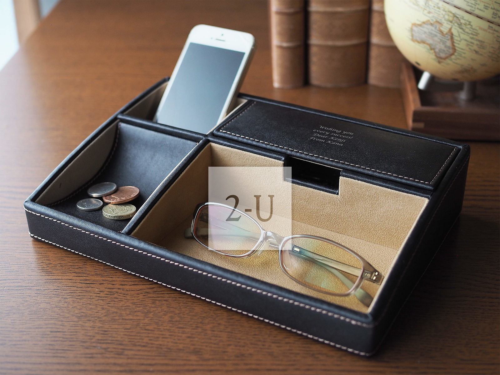 不能每天都穿同一套西装！穿一天，换一套