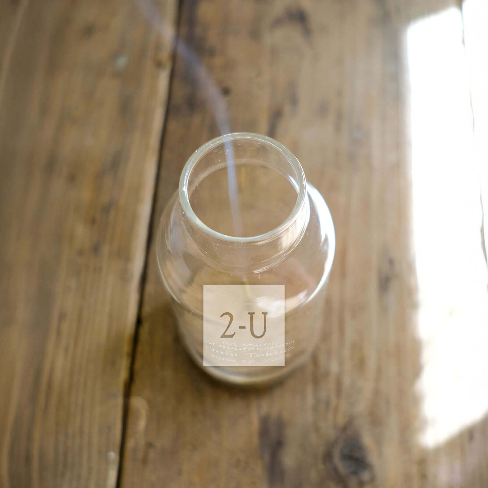 轻松享受熏香，也能使用线香