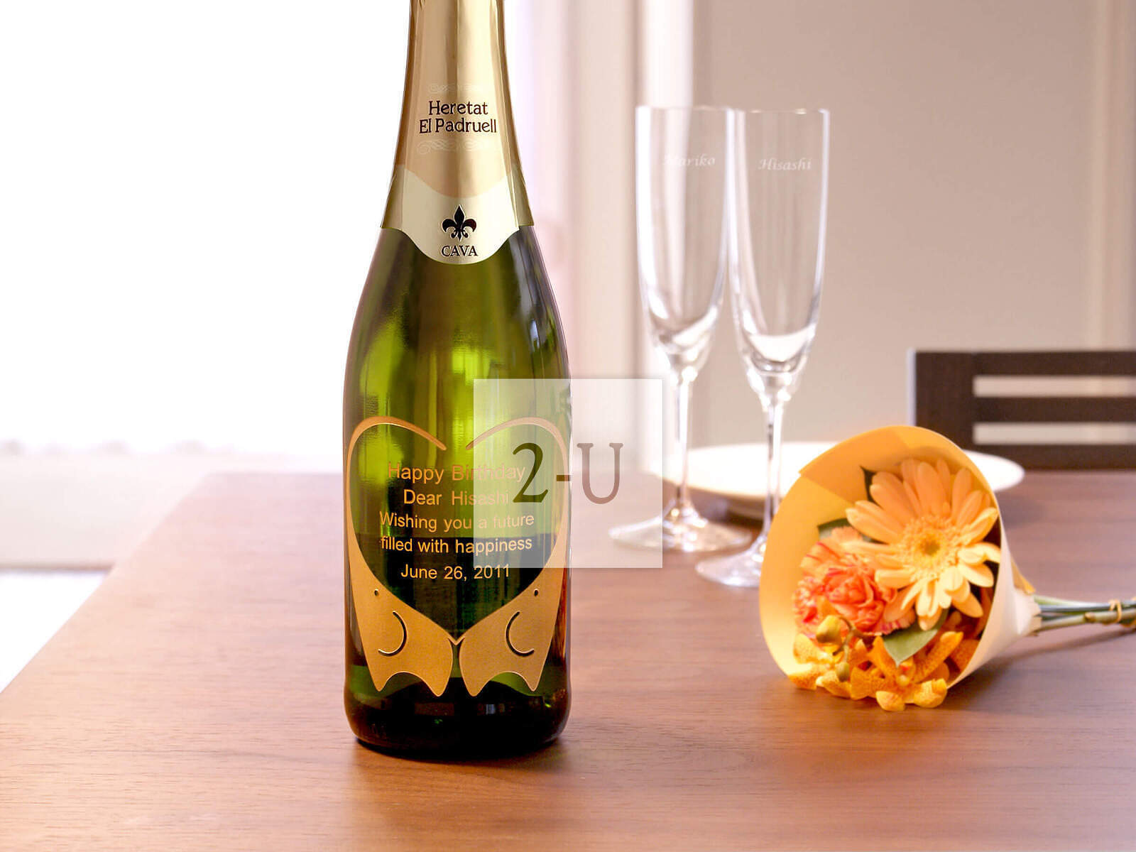 生日礼物送什么好？送男生惊喜！干杯！客制化酒瓶雕刻礼物