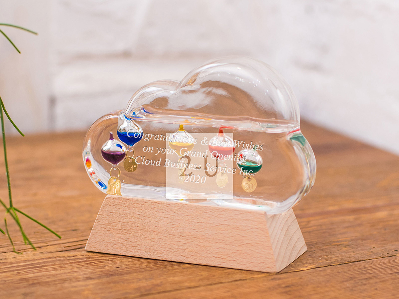 爱不释手！送给老客户的创业纪念品，靠品味脱颖而出