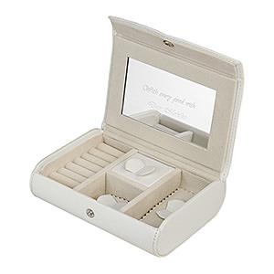 白色精巧首饰盒